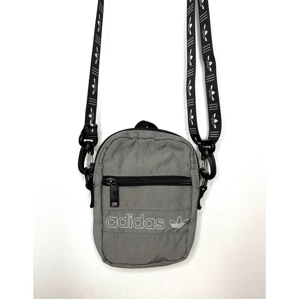 Adidas Originals Festival Crossbody Bag Gray Logo Strap Travel Theme Park
